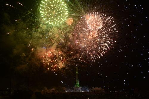 巴基斯坦烟花爆料视频 第1张 巴基斯坦烟花爆料视频 第1张